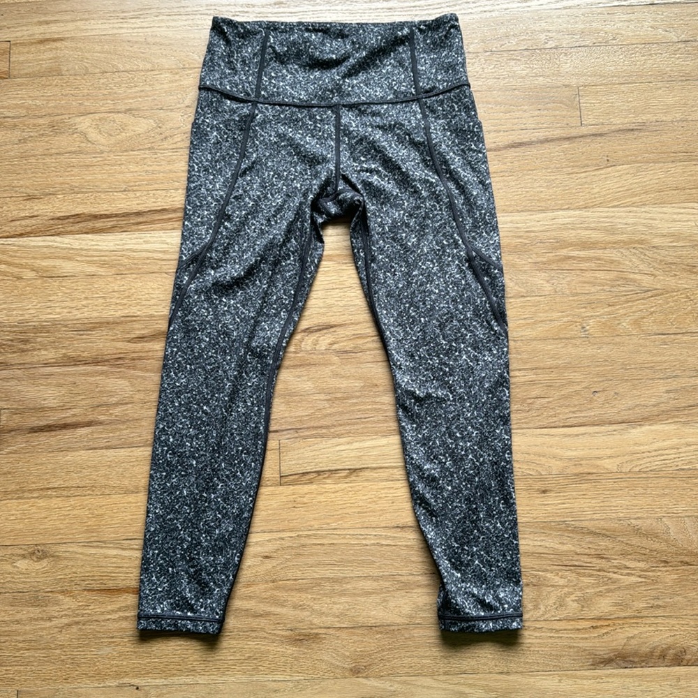Athleta women’s salutation tight